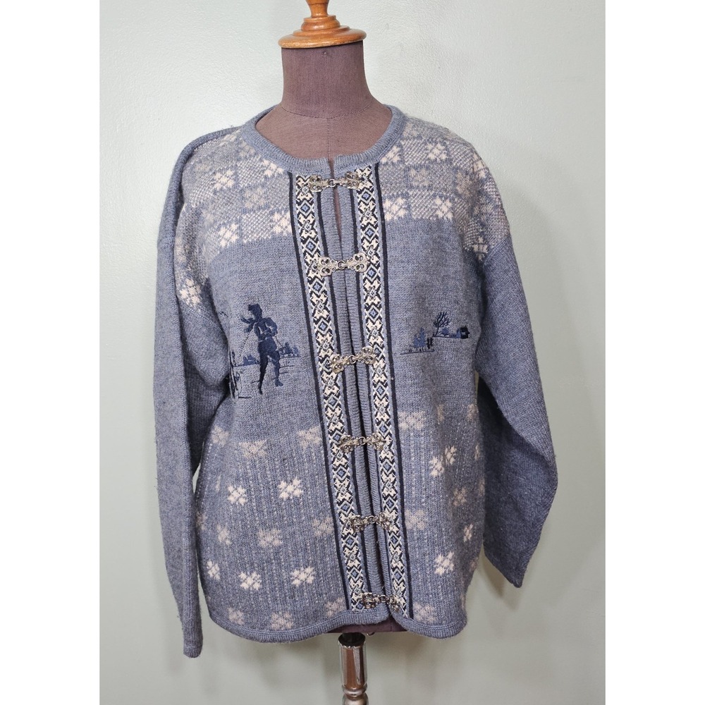 Vintage Woolrich Sweater Women's Medium 100% Wool Eye‎ Hook Closure